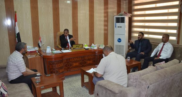 رئيس جامعة القادسية الاستاذ الدكتور كاظم جبر الجبوري يزور كلية التربية للبنات في الجامعة للاطلاع على الواقع الخدمي رئيس جامعة القادسية الاستاذ الدكتور كاظم جبر الجبوري يزور كلية التربية للبنات في الجامعة للاطلاع على الواقع الخدمي